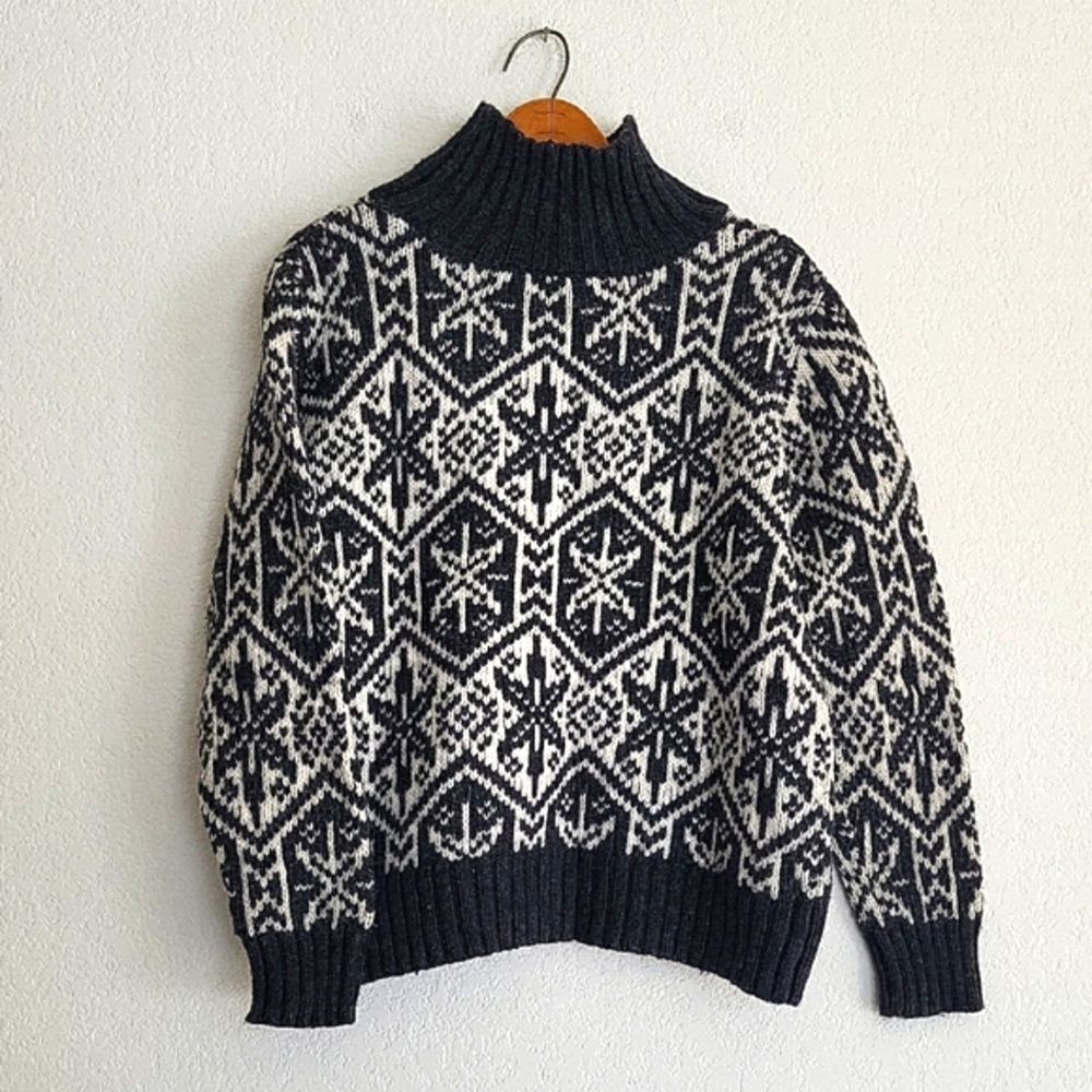L.O.G.G. H&M Black and White Wool Blend Nordic Patterned Sweater